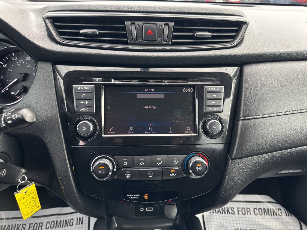 Used 2018 Nissan Rogue S AWD/4WD image 28