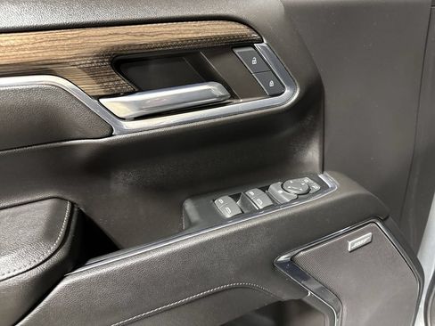Used 2024 Chevrolet Silverado 1500 RST w/ Convenience Package II AWD/4WD image 21