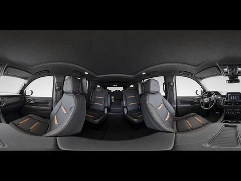 Used 2023 GMC Yukon AT4 w/ AT4 Premium Package AWD/4WD image 9