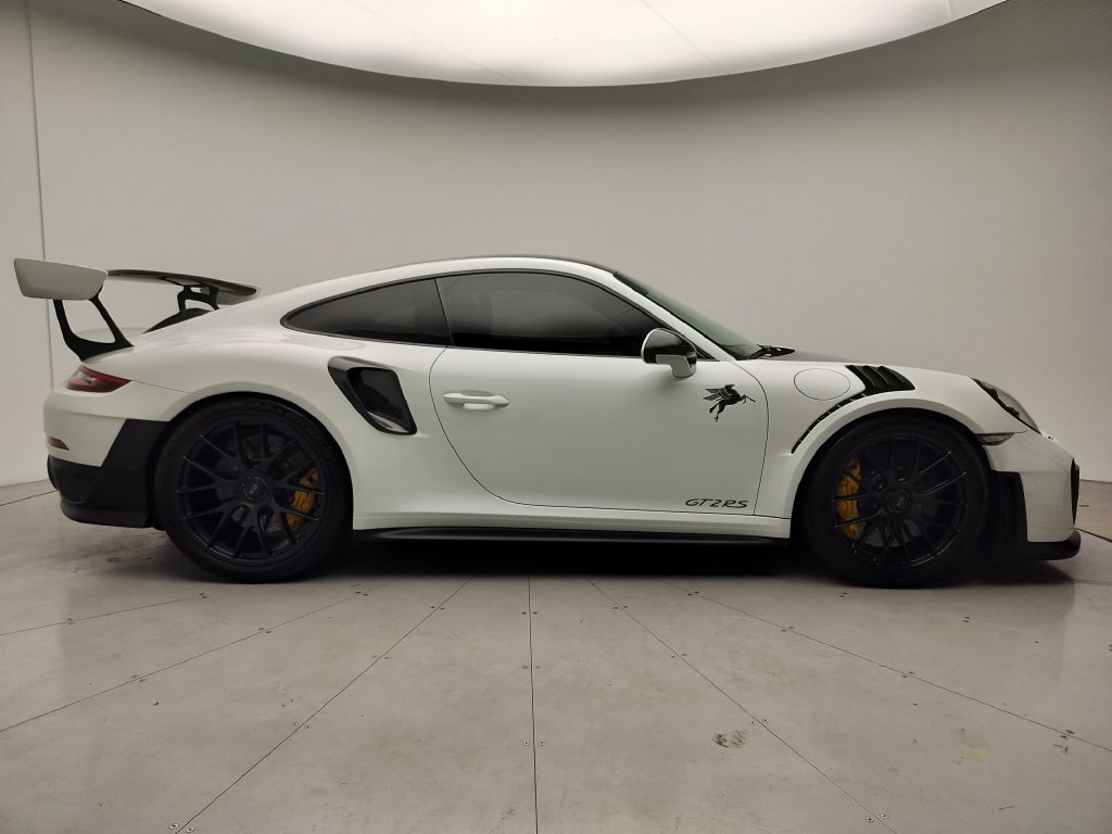 Used 2018 Porsche 911 GT2 RS RWD image 22