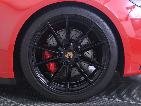 Used 2022 Porsche 911 Carrera S RWD image 12