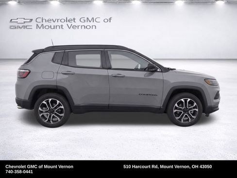 Used 2022 Jeep Compass Limited AWD/4WD image 40