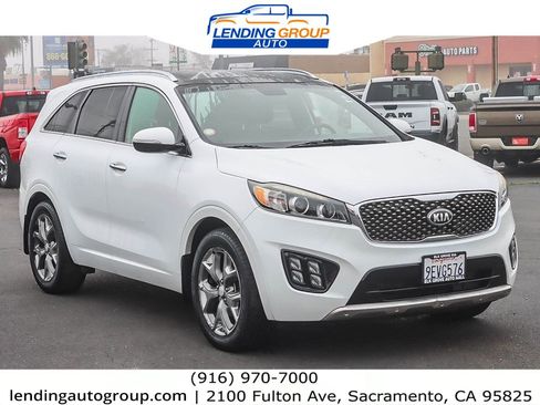 Used 2016 Kia Sorento SX image 5