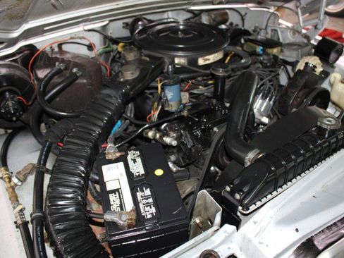 Used 1986 Jeep Grand Wagoneer image 85