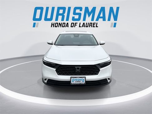 Used 2023 Honda Accord EX image 3