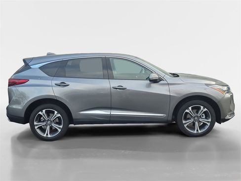 Used 2022 Acura RDX AWD w/ Advance Package image 3
