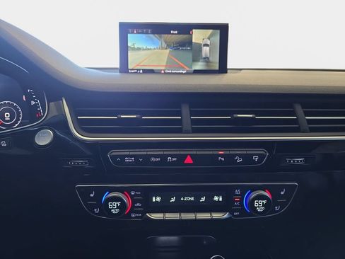 Used 2017 Audi Q7 3.0T Prestige AWD/4WD image 23