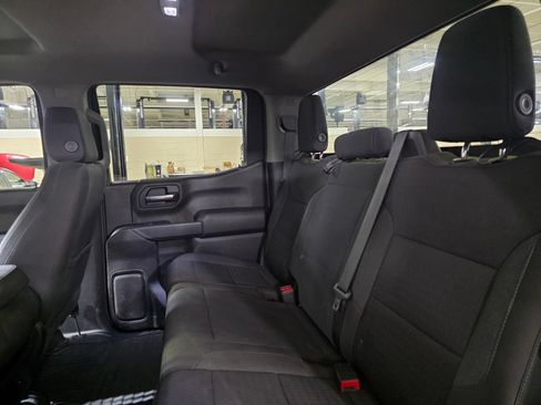 Used 2023 Chevrolet Silverado 1500 Custom AWD/4WD image 11