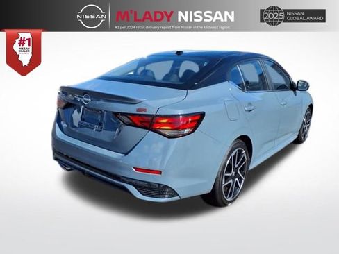 New 2025 Nissan Sentra SR image 7