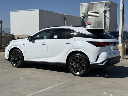 New 2026 Lexus RX 350h AWD/4WD image 10