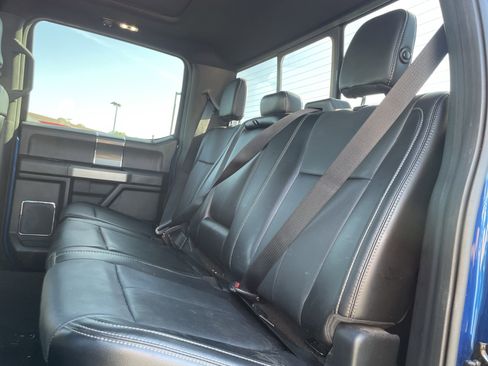 Used 2018 Ford F150 Lariat image 13