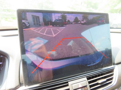 Used 2019 Honda Accord Hybrid image 24