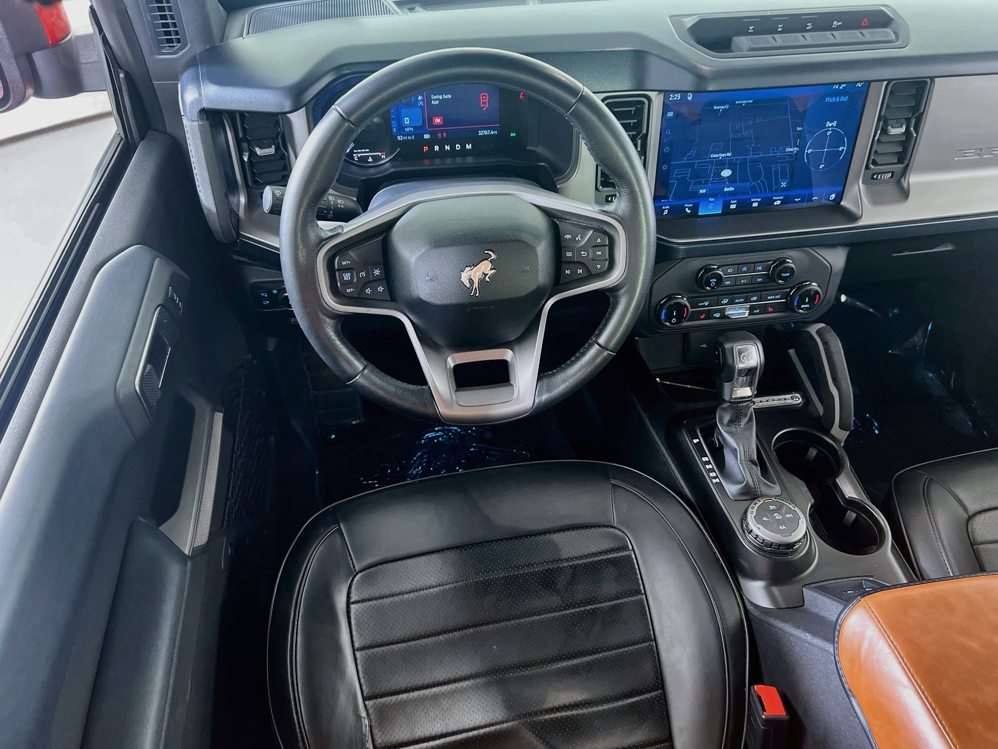 Used 2022 Ford Bronco Outer Banks w/ Sasquatch Package AWD/4WD image 22