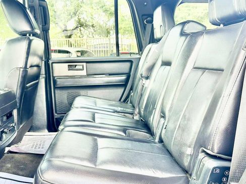 Used 2016 Ford Expedition Limited image 15