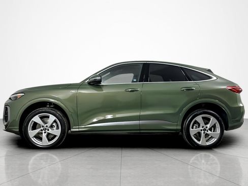 New 2025 Audi Q5 Premium Plus image 3