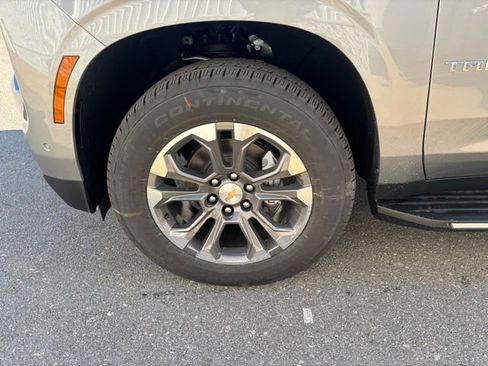 New 2026 Chevrolet Tahoe LT w/ Comfort Package AWD/4WD image 5