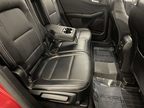 Used 2021 Ford Escape SEL w/ Technology Package image 19