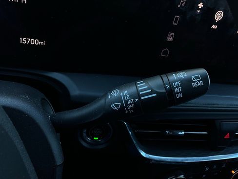 Used 2025 Buick Encore GX Preferred image 35