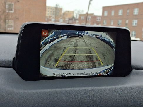 Used 2020 MAZDA CX-5 Touring image 18