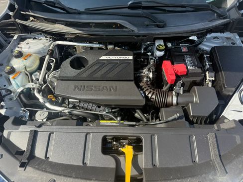 Used 2023 Nissan Rogue SV AWD/4WD image 33