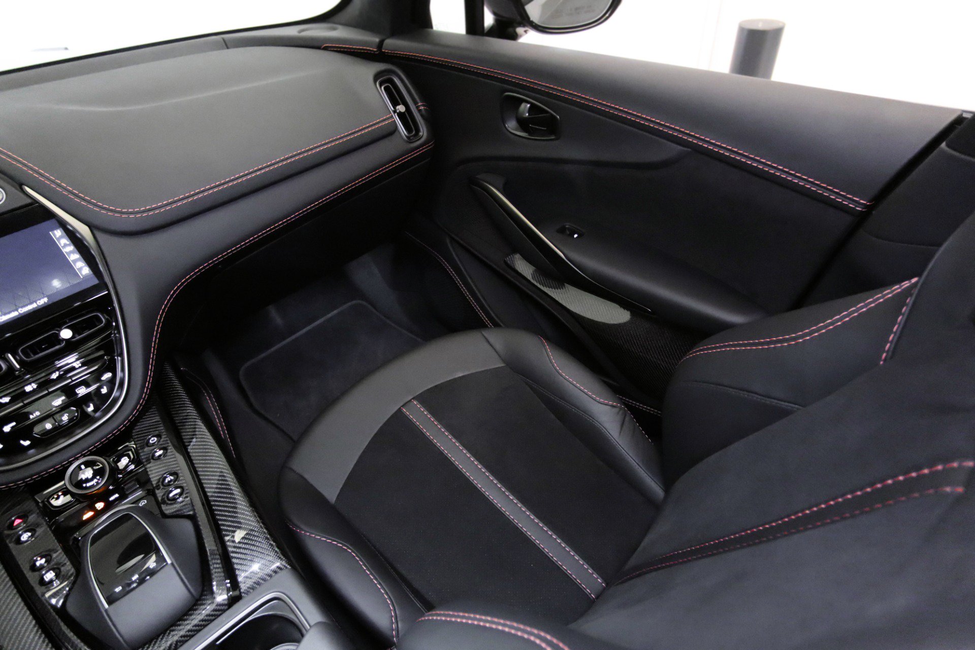 Used 2023 Aston Martin DBX 707 AWD/4WD image 14