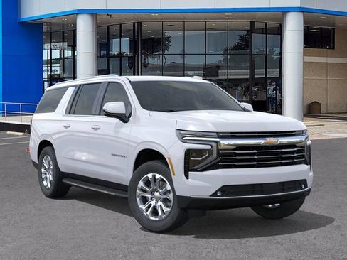New 2026 Chevrolet Suburban LT w/ Comfort Package RWD image 7