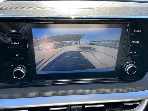 Used 2021 Kia K5 LXS image 26