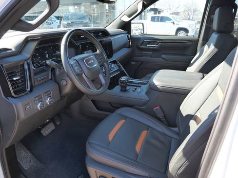 Used 2023 GMC Sierra 1500 AT4 w/ AT4 Premium Package image 29