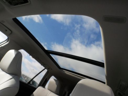 Certified 2026 Toyota Grand Highlander Limited image 35