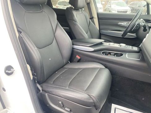 Used 2022 Genesis GV70 2.5T w/ Select Package image 28