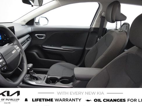 New 2026 Kia K4 FWD image 10