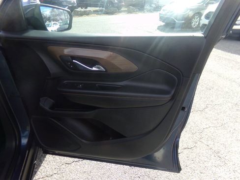 Used 2018 GMC Terrain SLE image 42