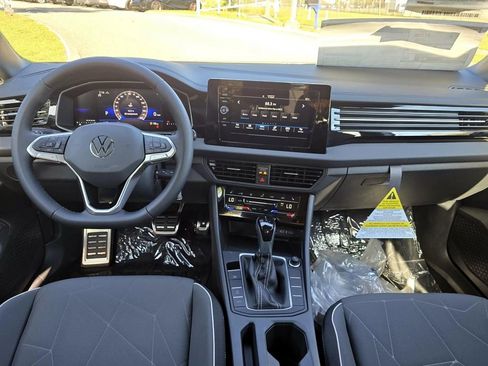 New 2025 Volkswagen Jetta Sport image 11