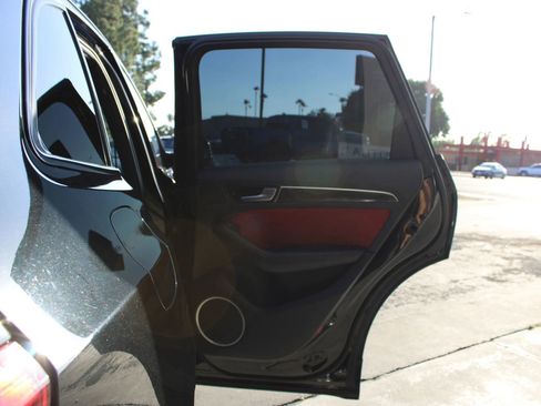 Used 2016 Audi SQ5 Premium Plus w/ Technology Package image 13