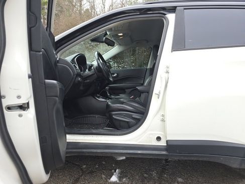 Used 2020 Jeep Compass Altitude image 10