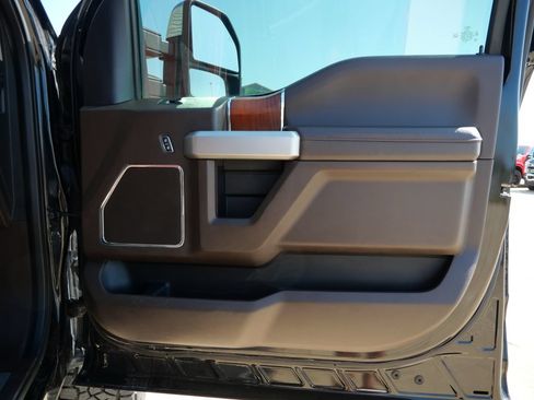 Used 2021 Ford F350 King Ranch w/ King Ranch Ultimate Package AWD/4WD image 14