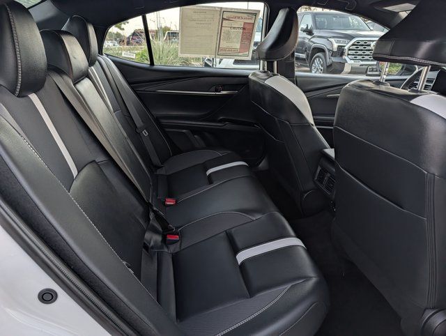 Used 2025 Toyota Camry SE FWD image 29