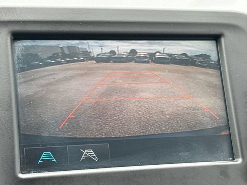 Used 2018 Chevrolet Equinox LS AWD/4WD image 20