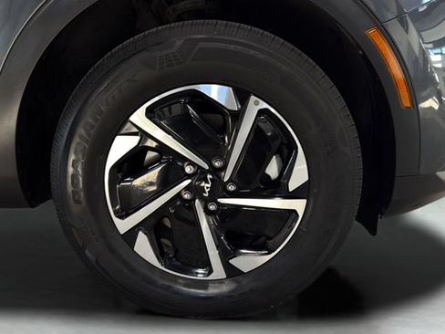 Used 2023 Kia Sportage LX AWD/4WD image 42