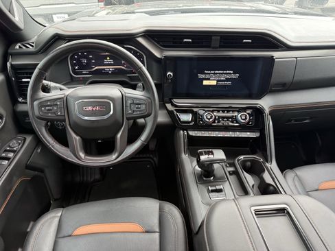 Used 2022 GMC Sierra 1500 AT4 w/ AT4 Premium Package image 14