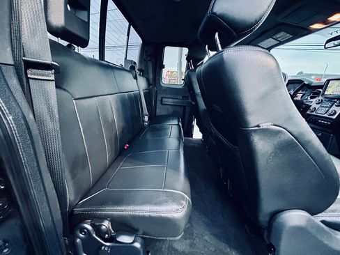Used 2014 Ford F250 Lariat w/ Chrome Package image 32