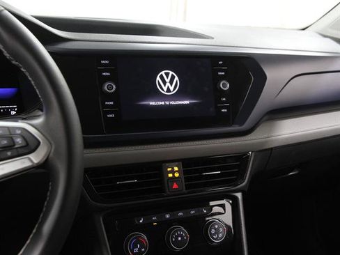 Used 2023 Volkswagen Taos SE image 10