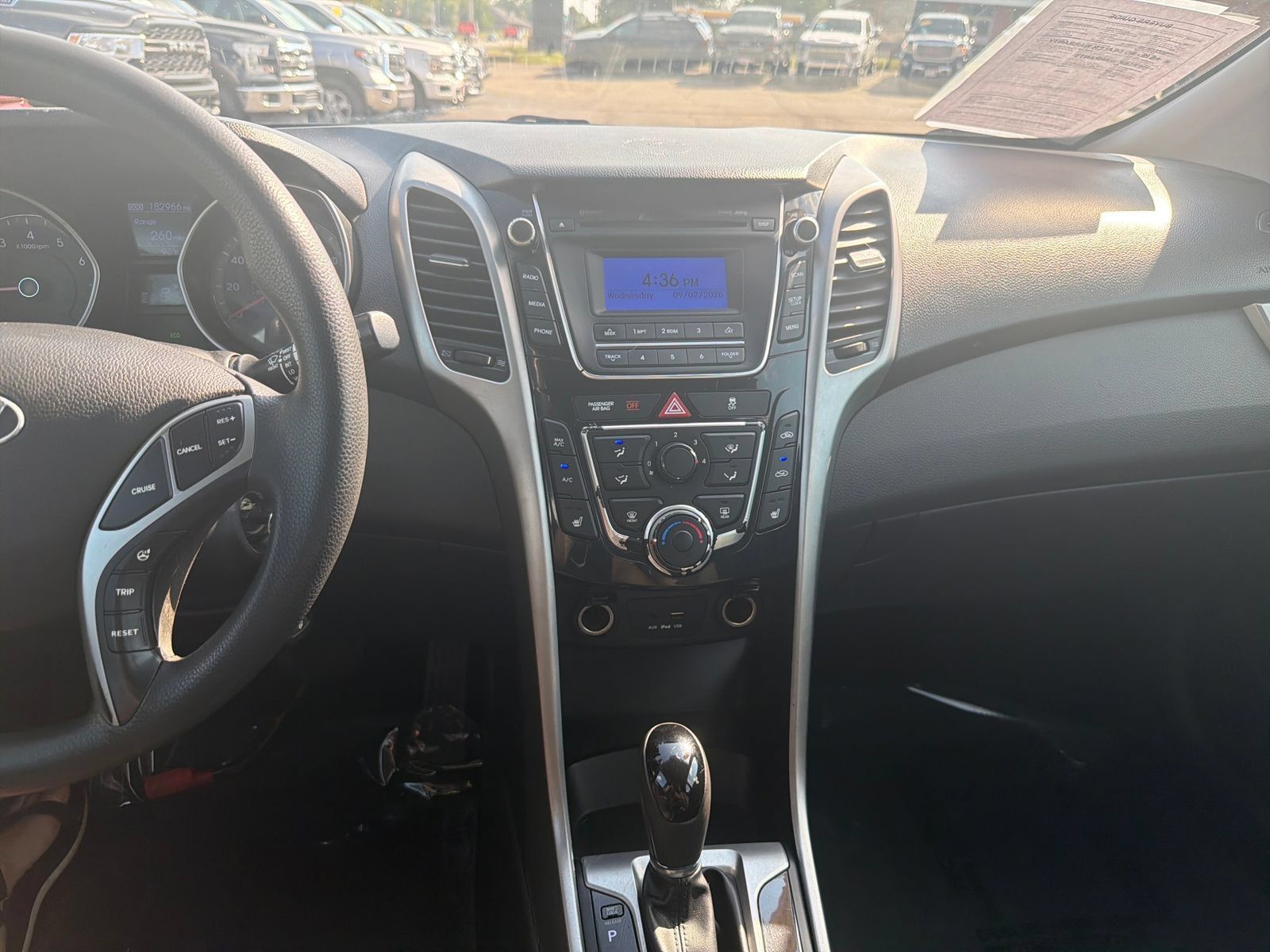Used 2016 Hyundai Elantra GT FWD image 20