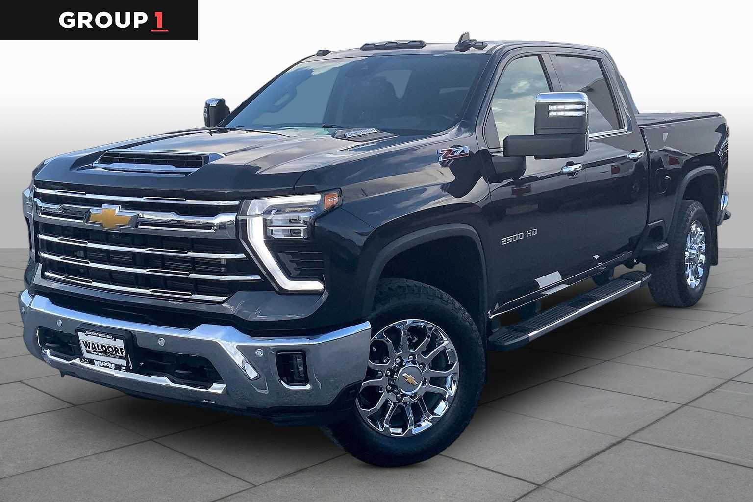 Used 2024 Chevrolet Silverado 2500 LTZ w/ LTZ Premium Package AWD/4WD image 1