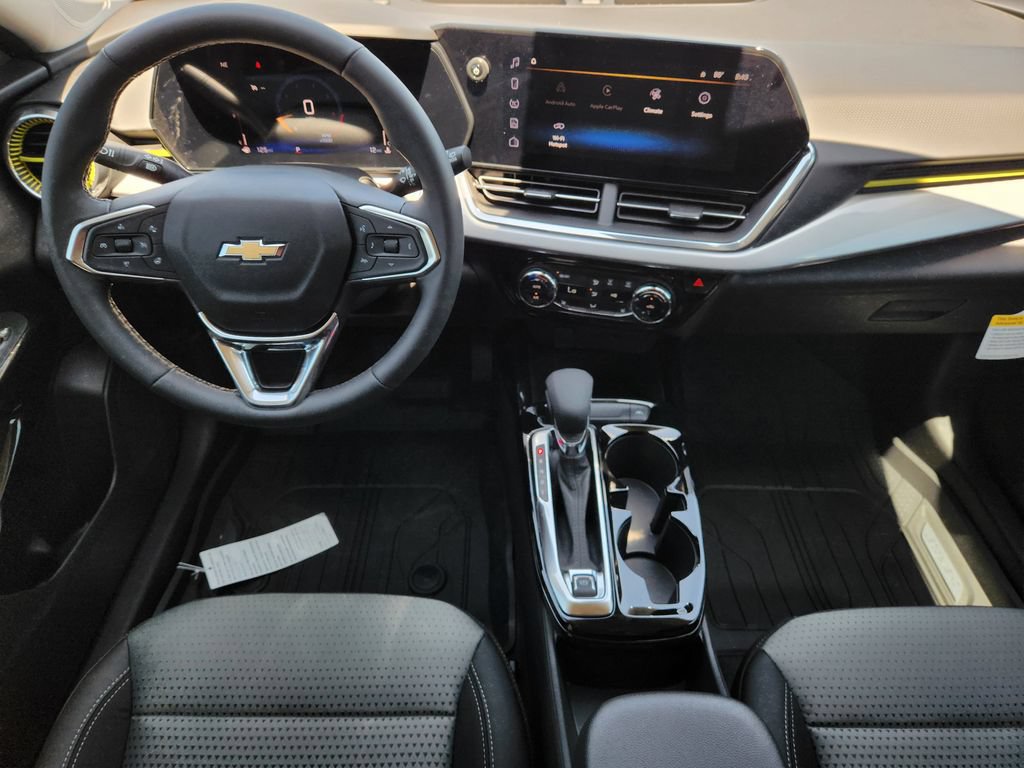 New 2026 Chevrolet Trax LT w/ LT Convenience Package FWD image 18