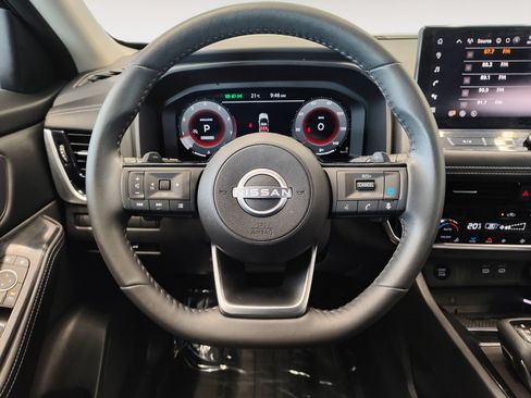 Certified 2024 Nissan Rogue SL w/ SL Premium Package FWD image 15