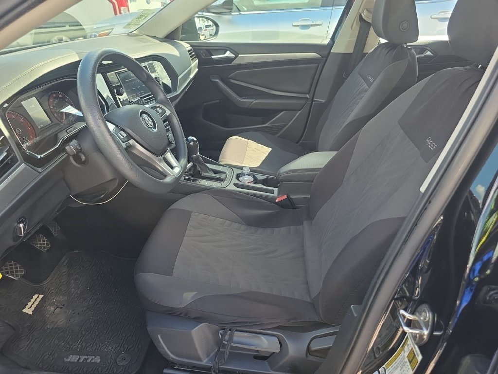 Used 2021 Volkswagen Jetta S FWD image 5