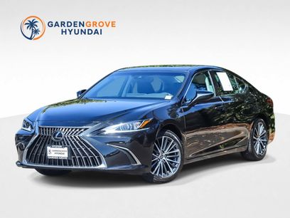 Used 2023 Lexus ES 350 w/ Premium Package