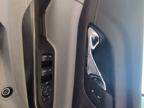 Used 2019 GMC Acadia SLT FWD image 11