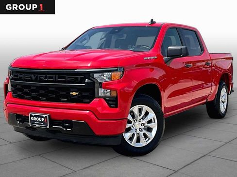 Used 2024 Chevrolet Silverado 1500 Custom AWD/4WD image 1